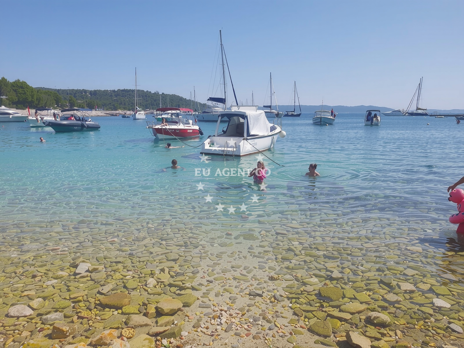 Additional view of Anchorage in Anchorage on the island Drvenik Veli, Central Dalmatia, Croatia photo 6