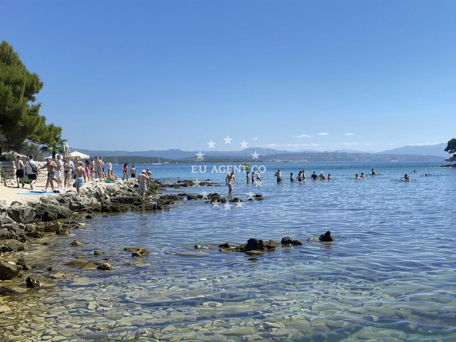 Additional view of Krknjaši anchorage in Anchorage on the island Drvenik Veli, Central Dalmatia, Croatia photo 5