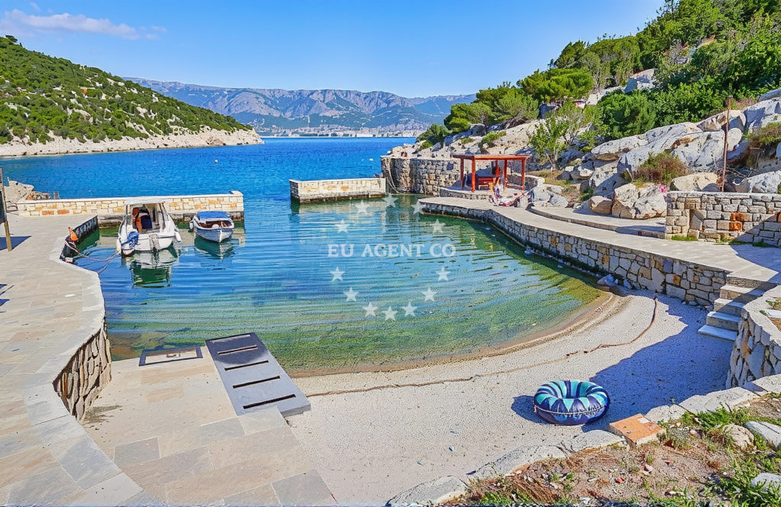 Boats anchored at Hvar with nearby Tatinja beach