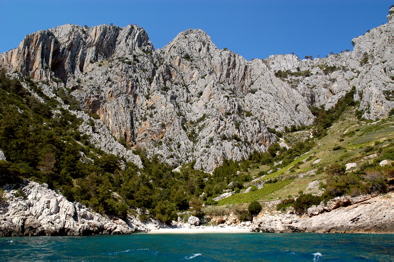 Brusje Anchorage on Hvar Island, Croatia – Shallow, sheltered waters with natural surroundings