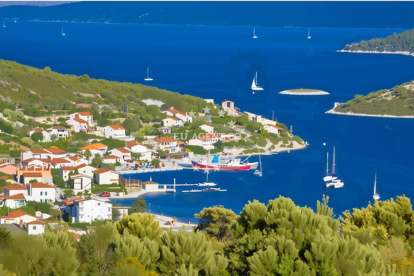 Additional view of Vinišće anchorage in Anchorage in Vinišće, Central Dalmatia, Croatia photo 11