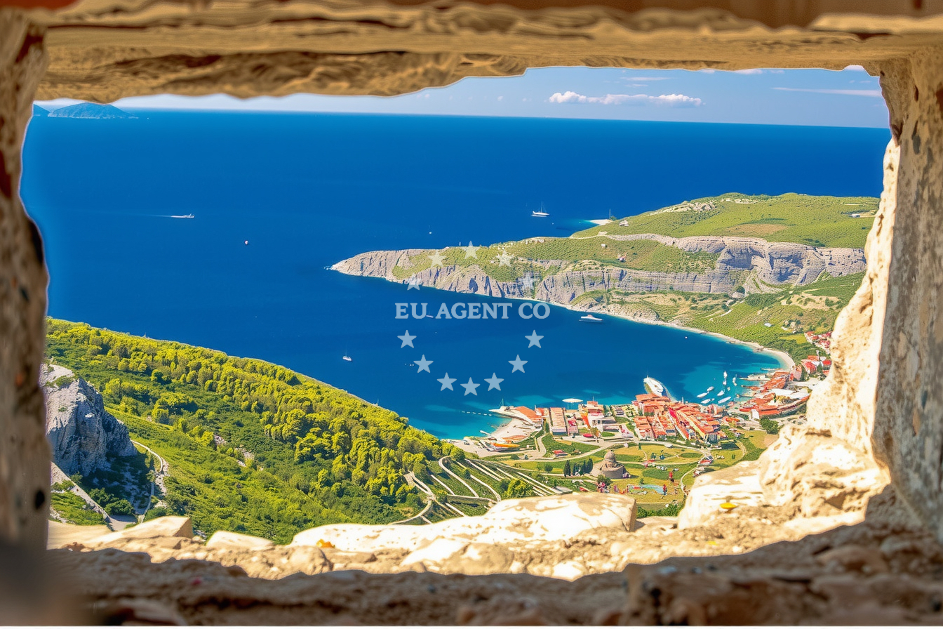 Additional view of Uvala Knezice anchorage in Anchorage in Komiža on the island Vis, Central Dalmatia, Croatia photo 15