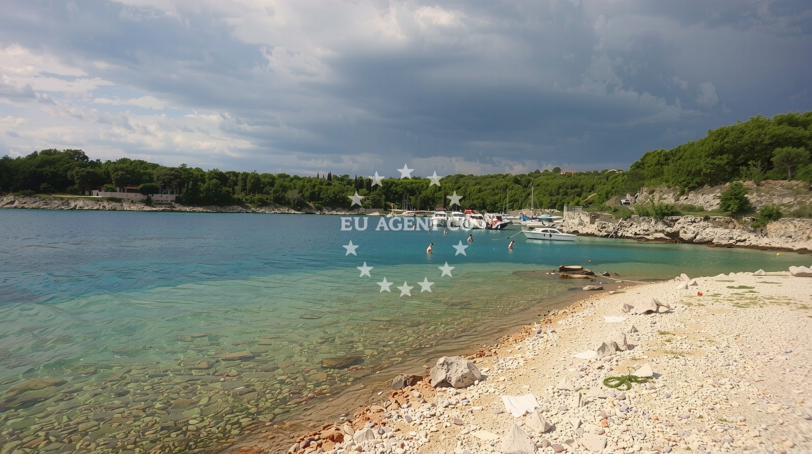 ACI Marina Cres, a nearby marina accessible from Pinezici anchorage