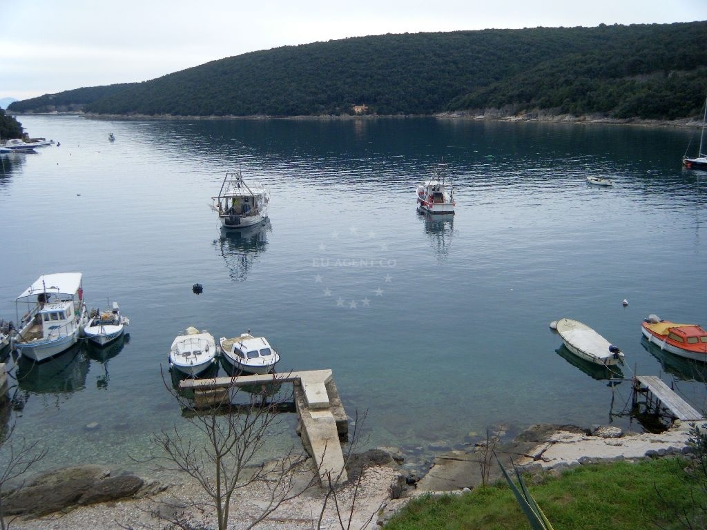 Krnica Harbour near the anchorage