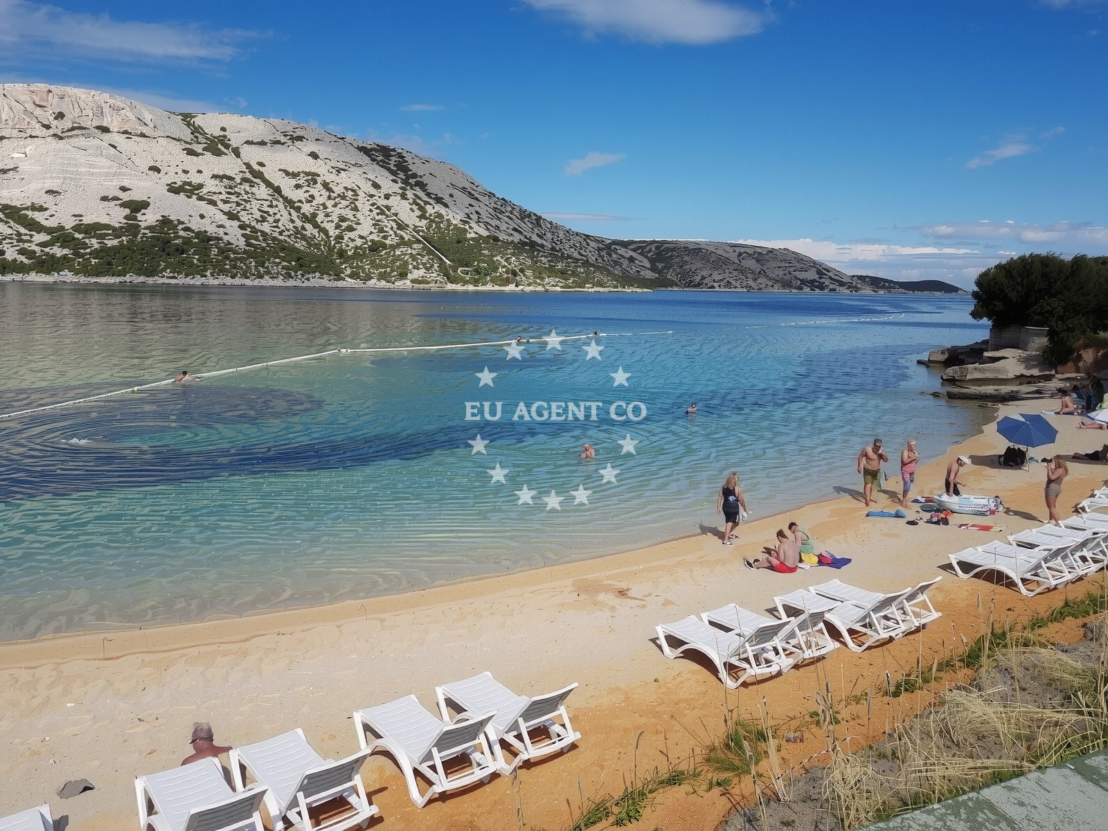 Sailing routes from Rab anchorage to nearby islands and coastal towns