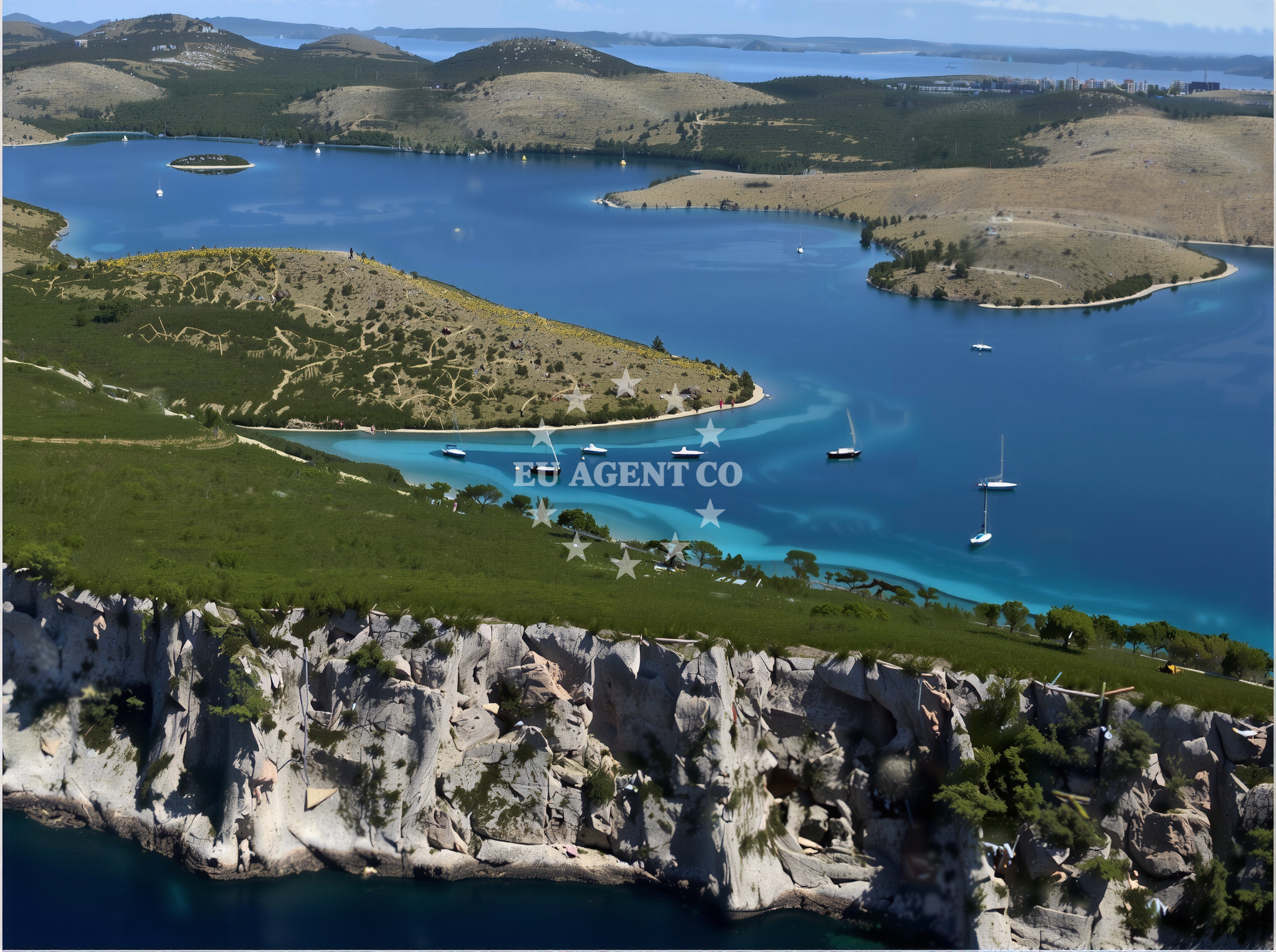 Anchorage on Pag Island with sandy and rocky seabed, near Mali Svetojanj