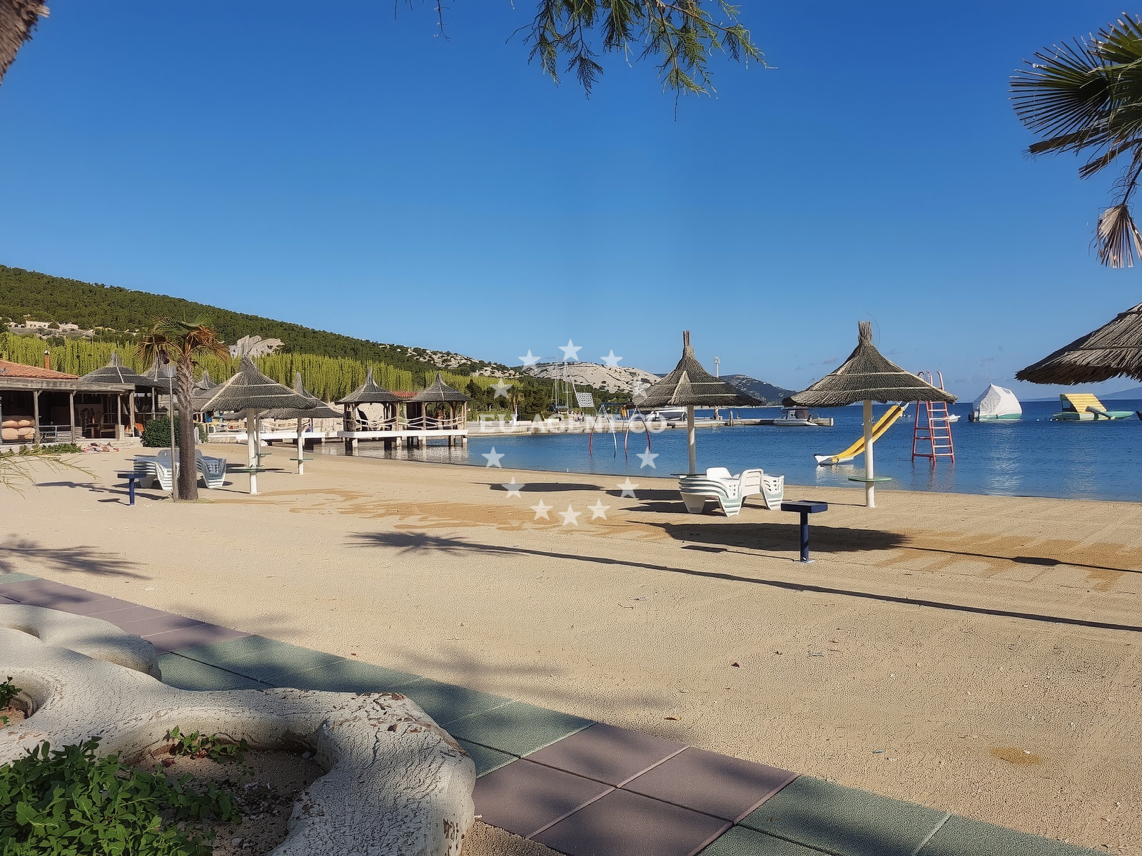 ACI Marina Šimuni, 12.7 km from Stara Novalja anchorage