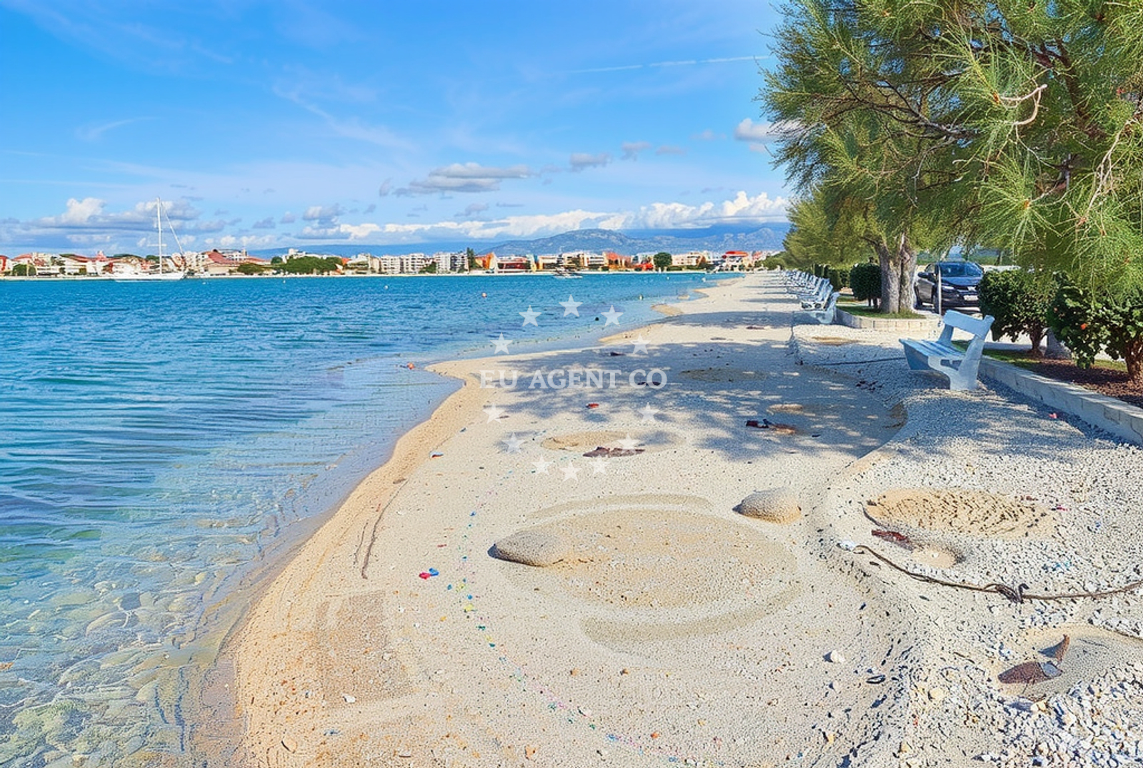 Plaza Prezida Beach, 0.3 km from the anchorage on Vir Island
