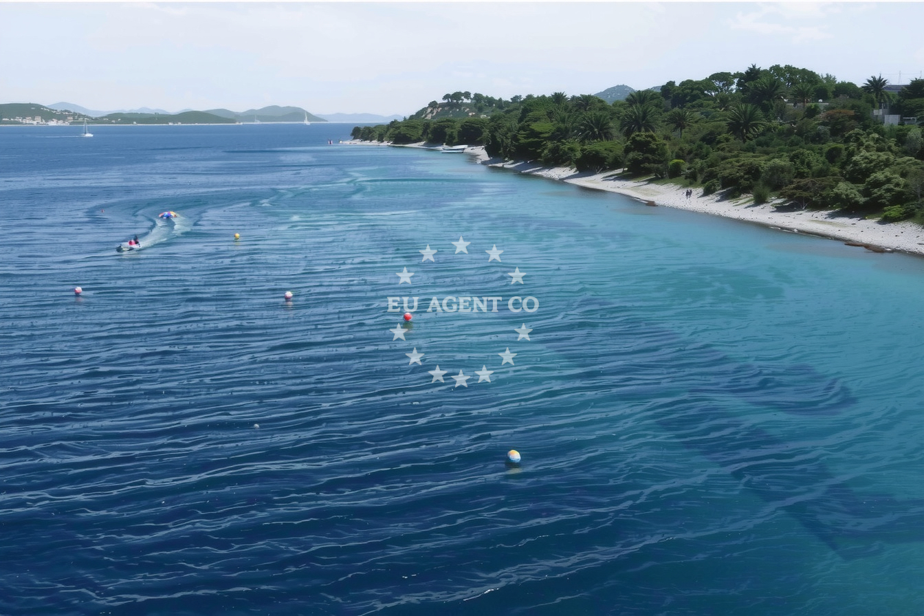 Sandy seabed at Donja Anchorage, Kopiste Island, Croatia