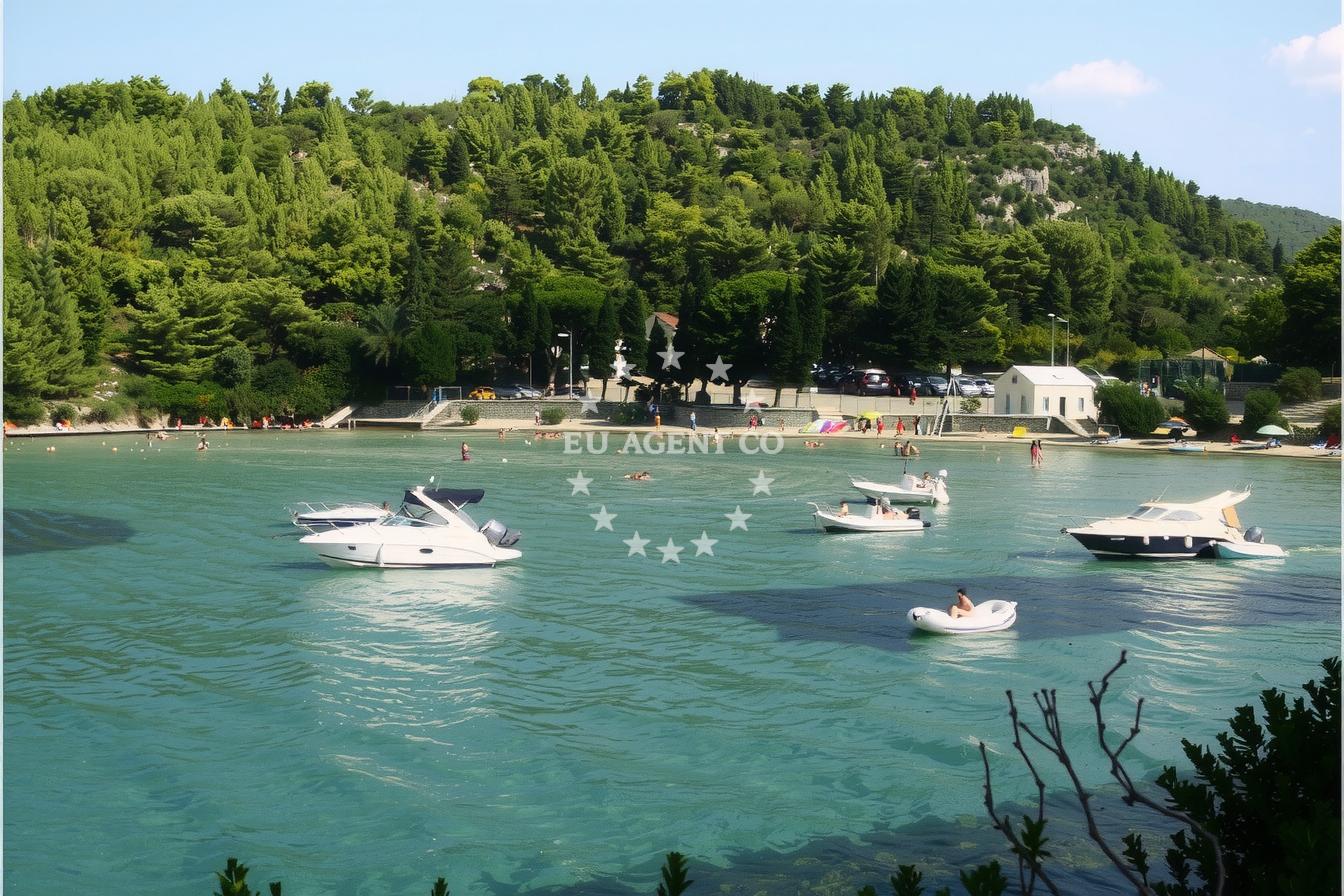 Overview of Grk anchorage in Anchorage on the island Sušac, South Dalmatia, Croatia photo 1