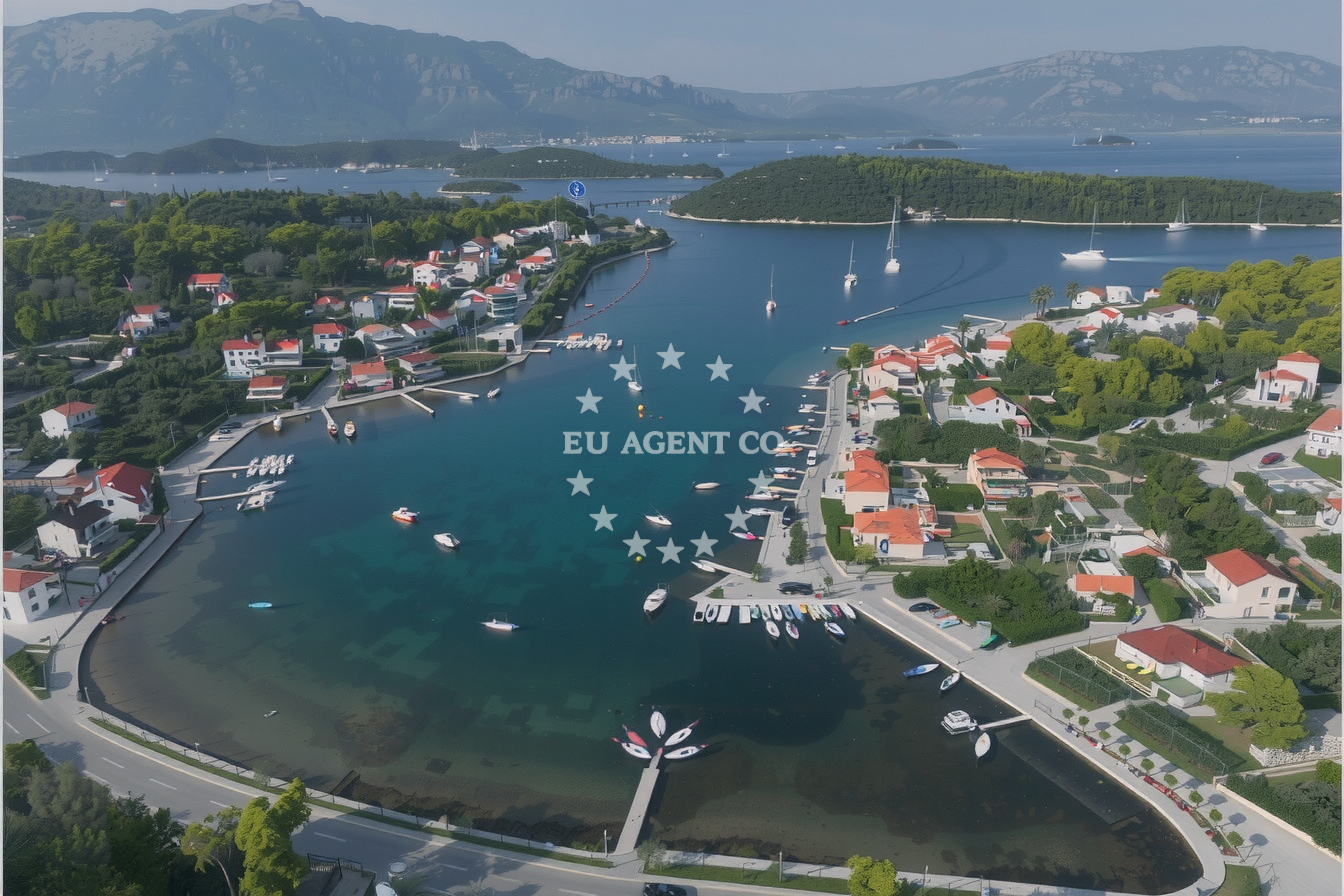 Additional view of Karbuni anchorage in Anchorage on the island Zvirinovic, South Dalmatia, Croatia photo 8
