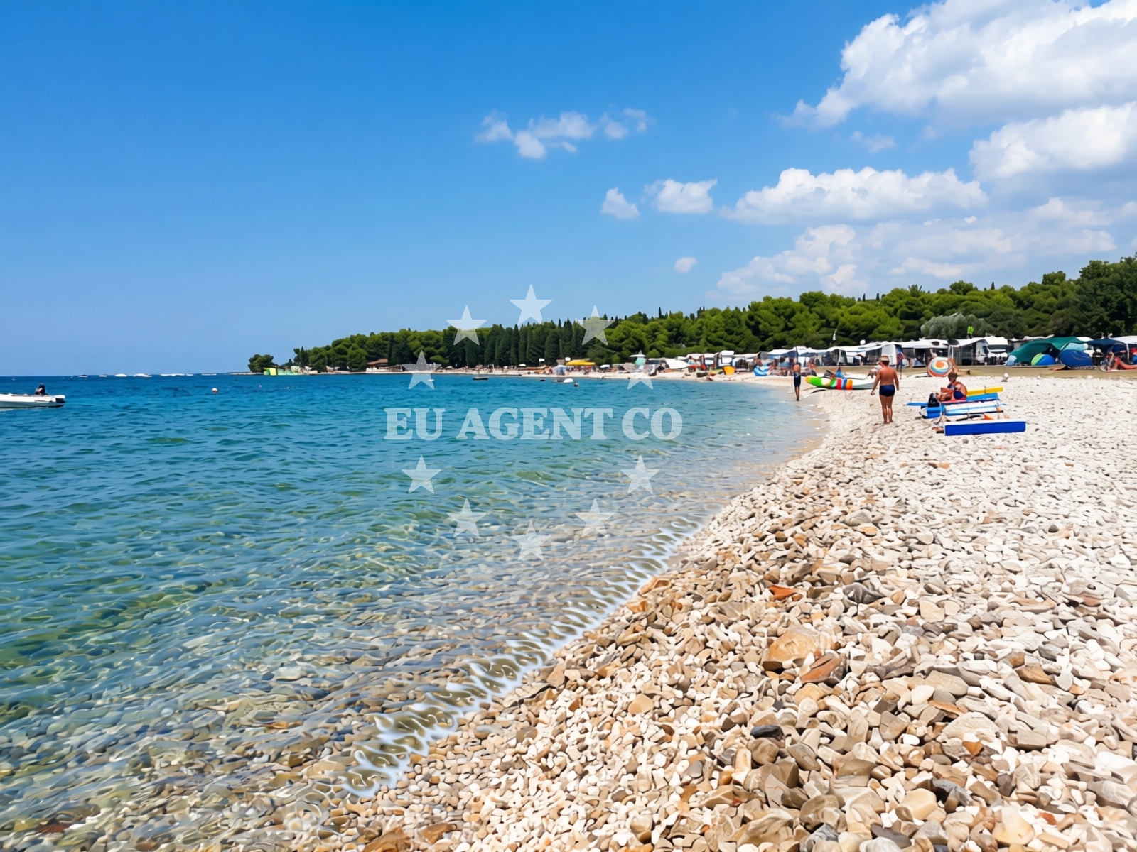 Overview of AC Pineta beach in Perojska cesta bb, Fažana