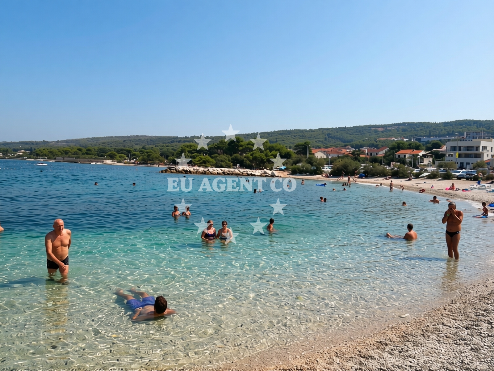Overview of Acapulco beach in Get 1, Supetar