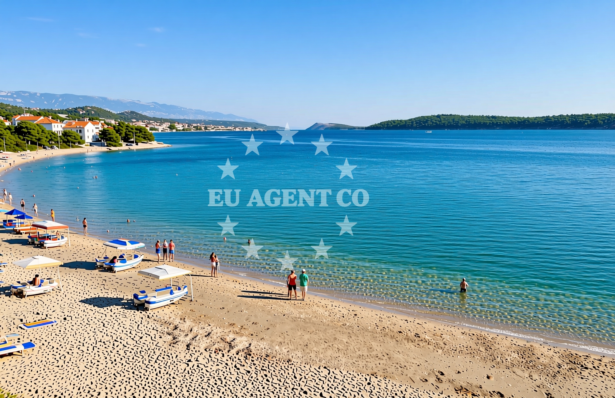 Shoreline and swimming area at Artić, Banjol (Rab) Beach in Artić