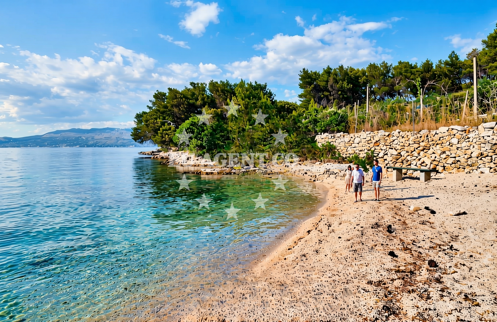 Overview of Babin Laz II beach in Malačnica, Supetar