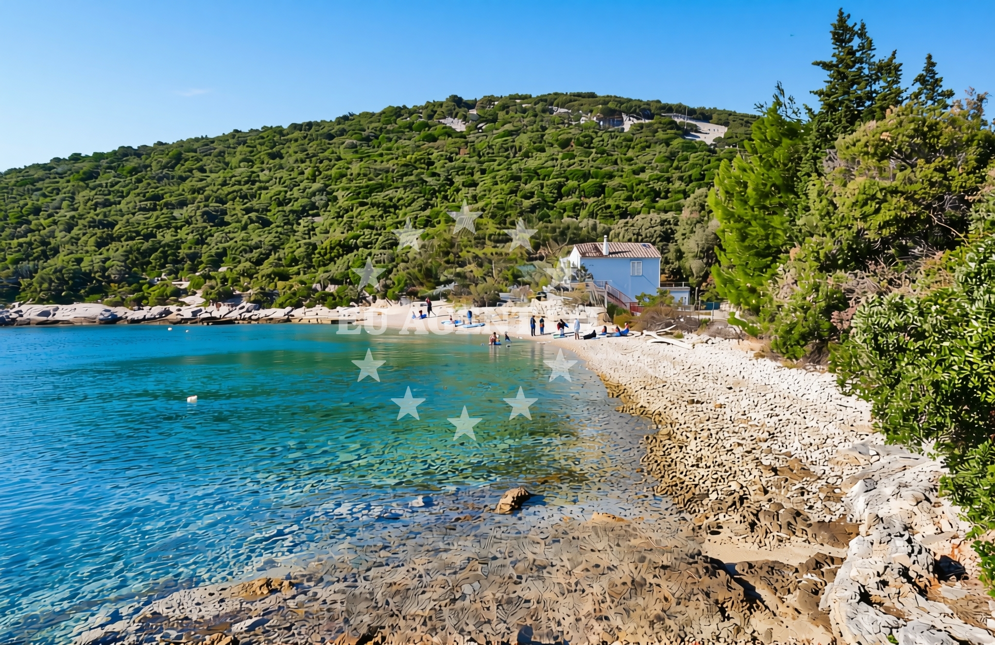 Beach facilities and surroundings at Baneštrovica, Ustrine (Cres) Beach in Baneštrovica