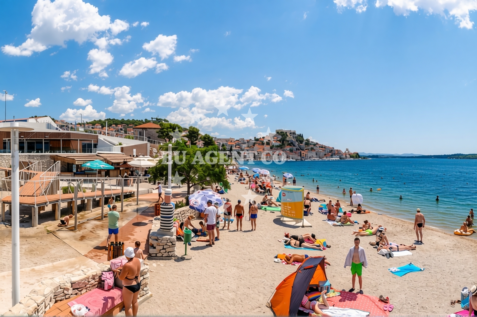 Overview of Banj beach in 2 Ulica Primorske čete, Šibenik