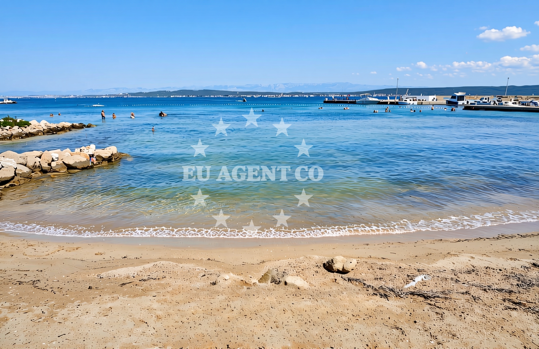 Beach facilities and surroundings at Banj (Pašman): beaches and coves (1) in Banj (Pašman)