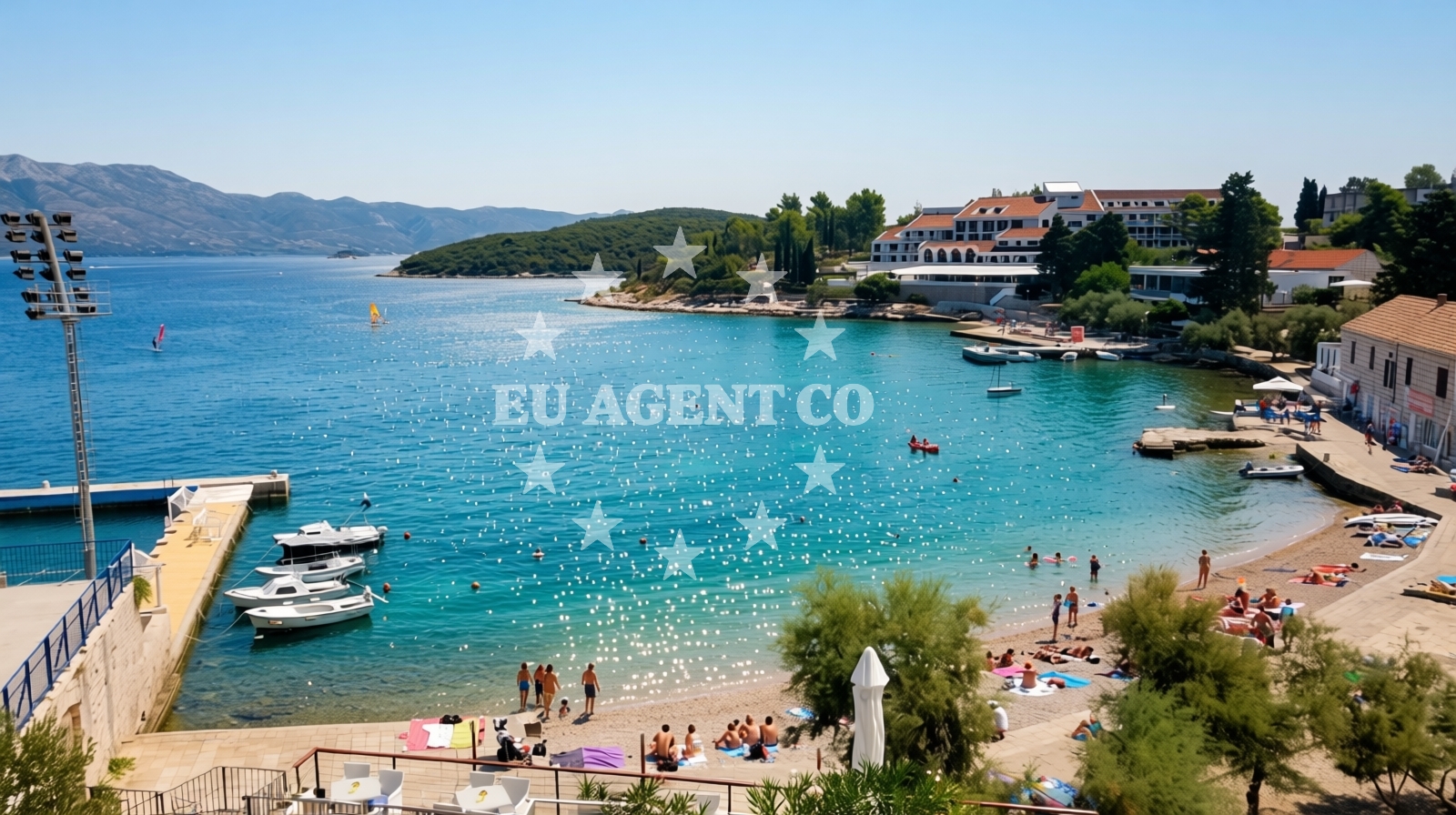 Overview of Banje beach in Ulica 22. lipnja 1941, Korčula