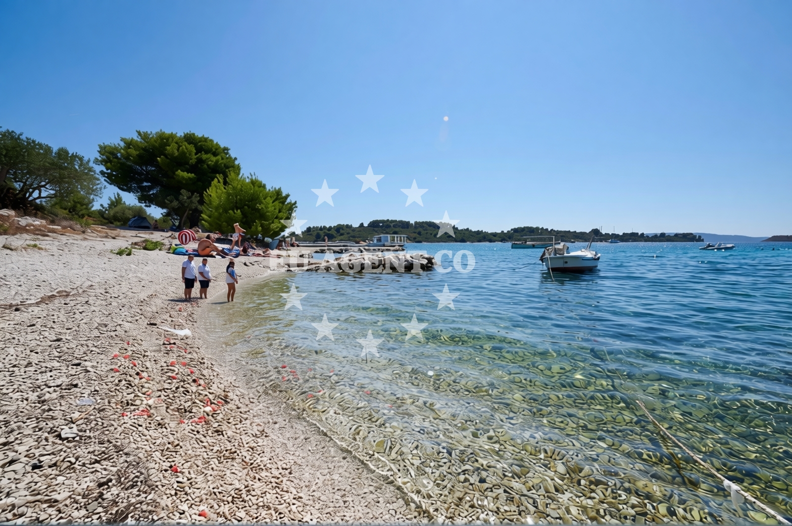 Shoreline and swimming area at Barbara beach in Uvala Duga, Okrug Gornji