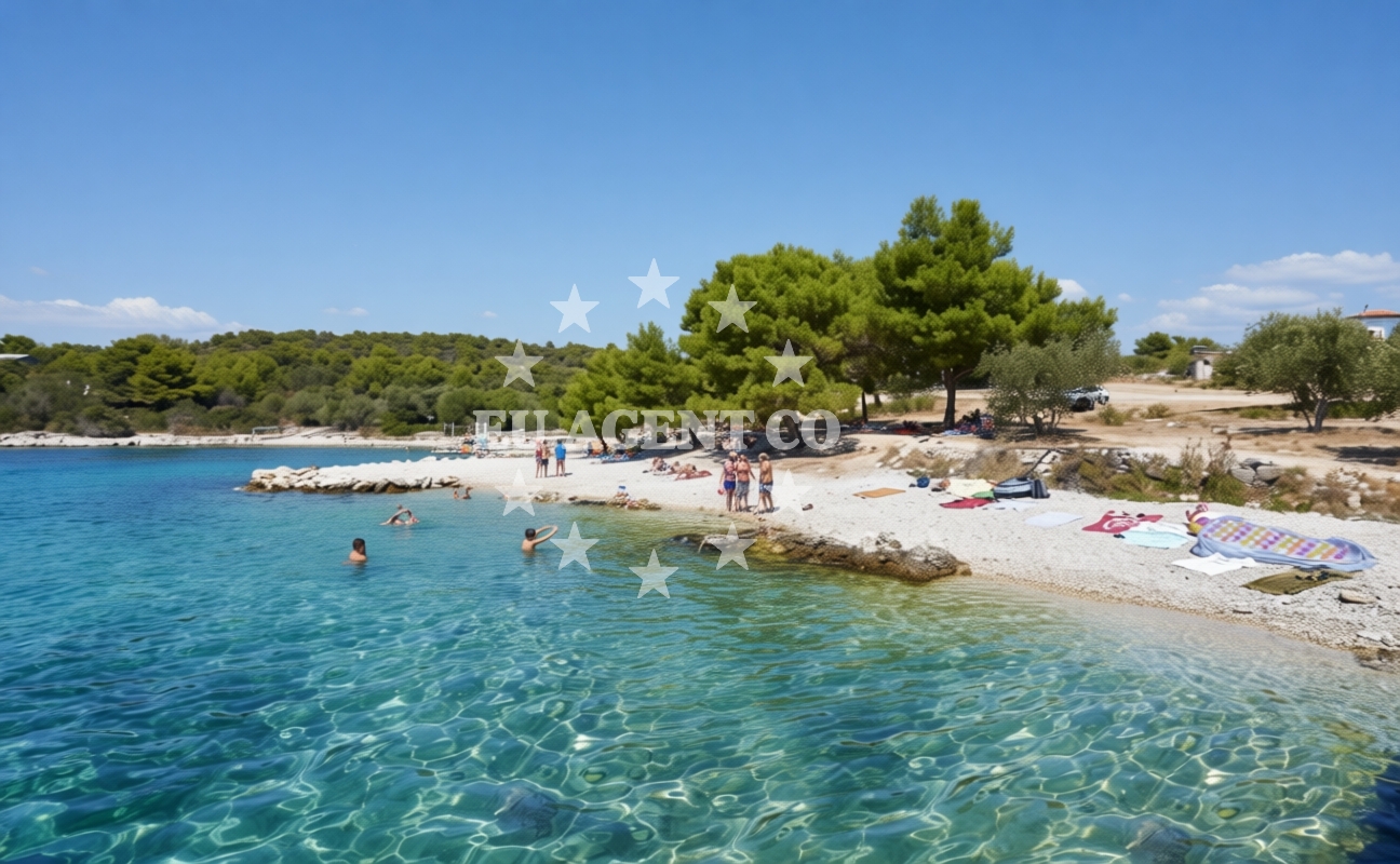 Additional view of Barbara beach in Uvala Duga, Okrug Gornji