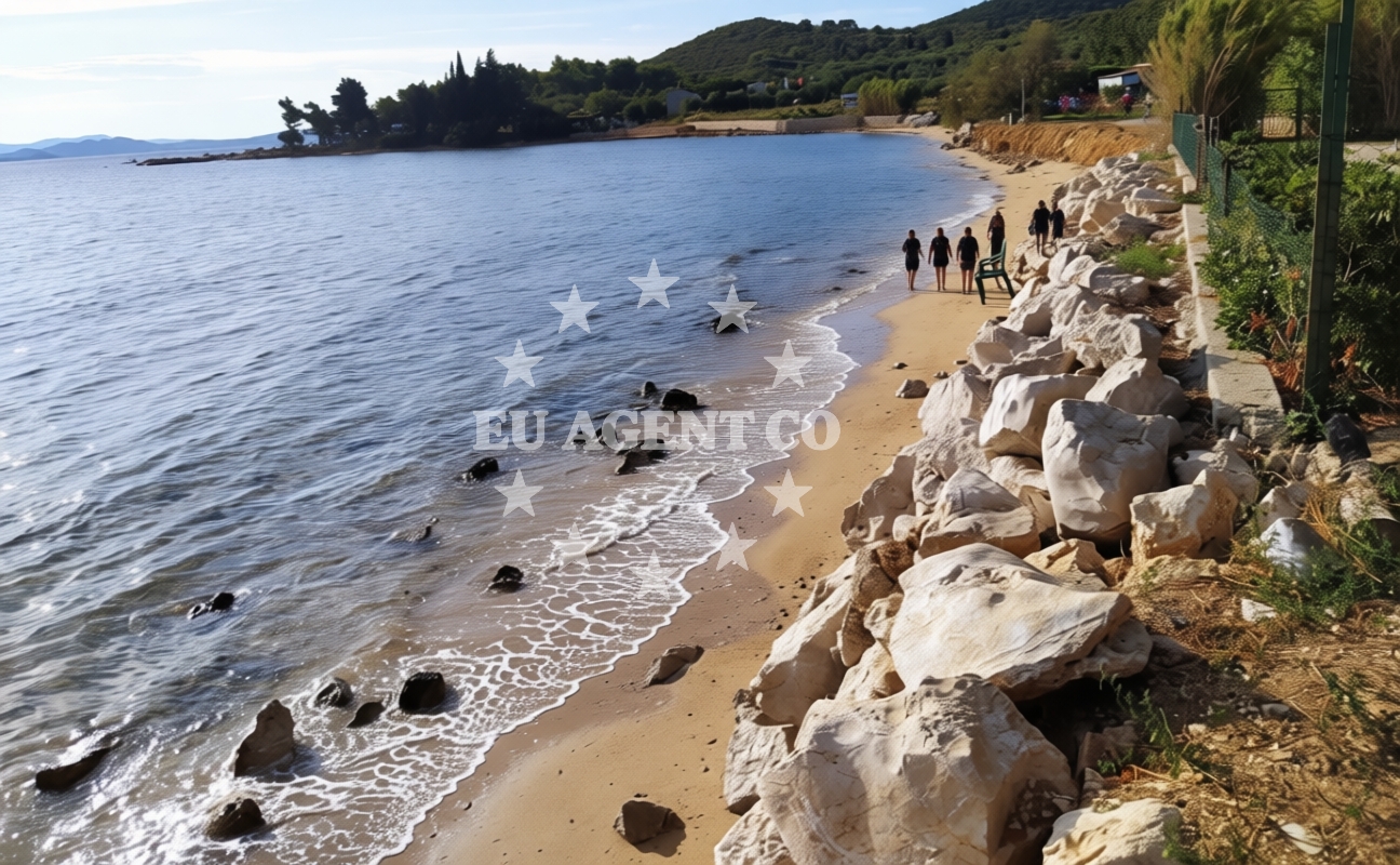 Additional view of Bartovica beach in Plaški klanac 3, Tkon