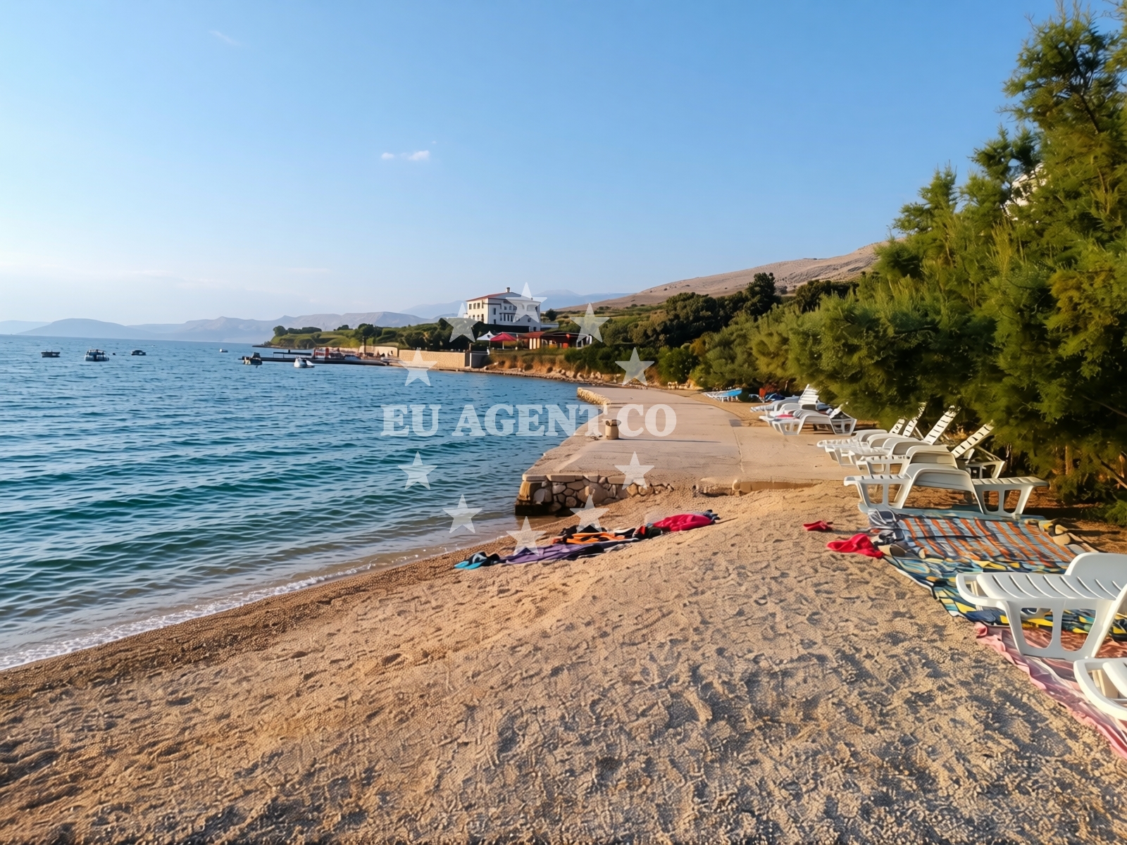 Additional view of Basaka beach in Dubrovačka ul. 22, Pag