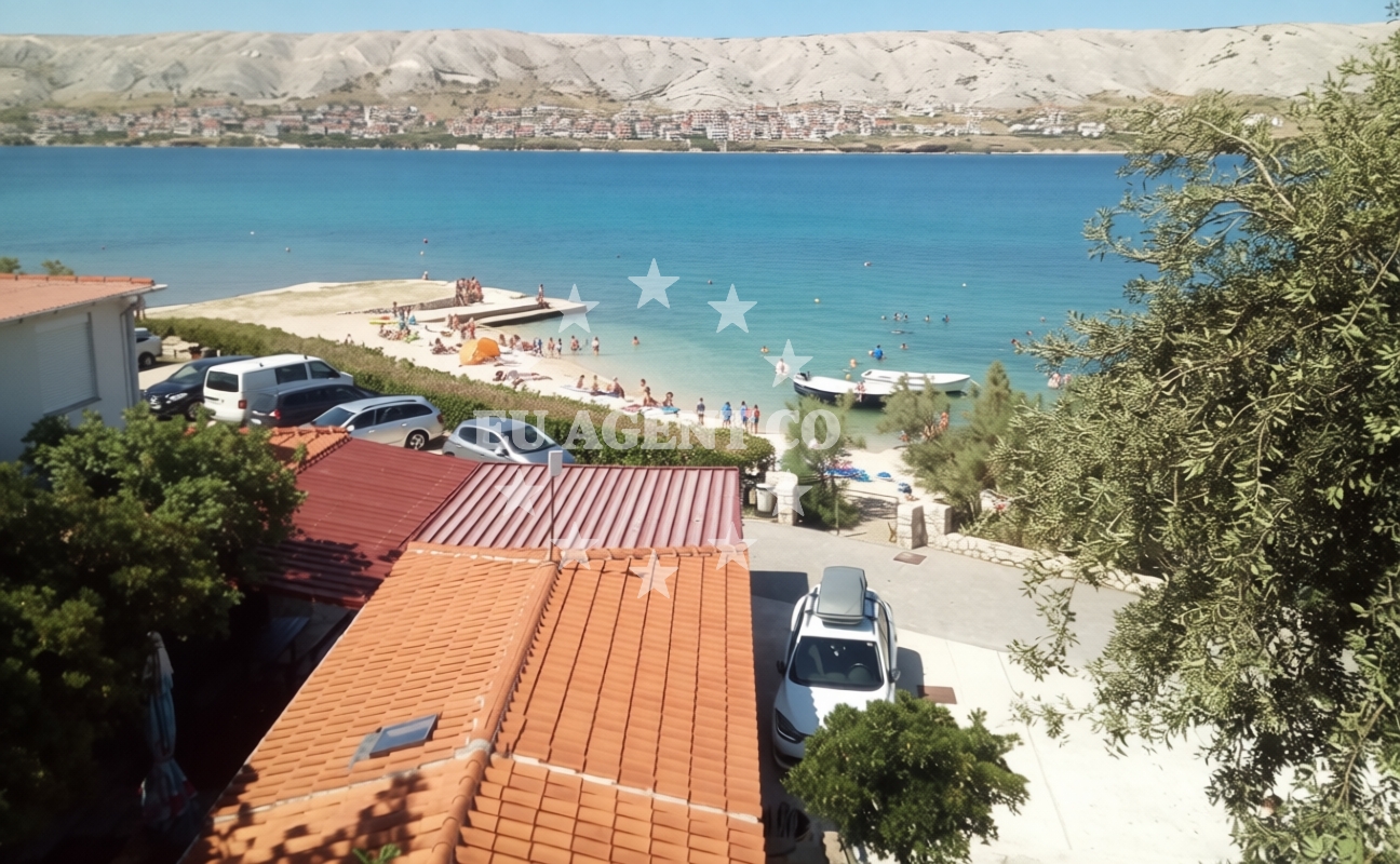 Additional view of Basaka beach in Dubrovačka ul. 22, Pag