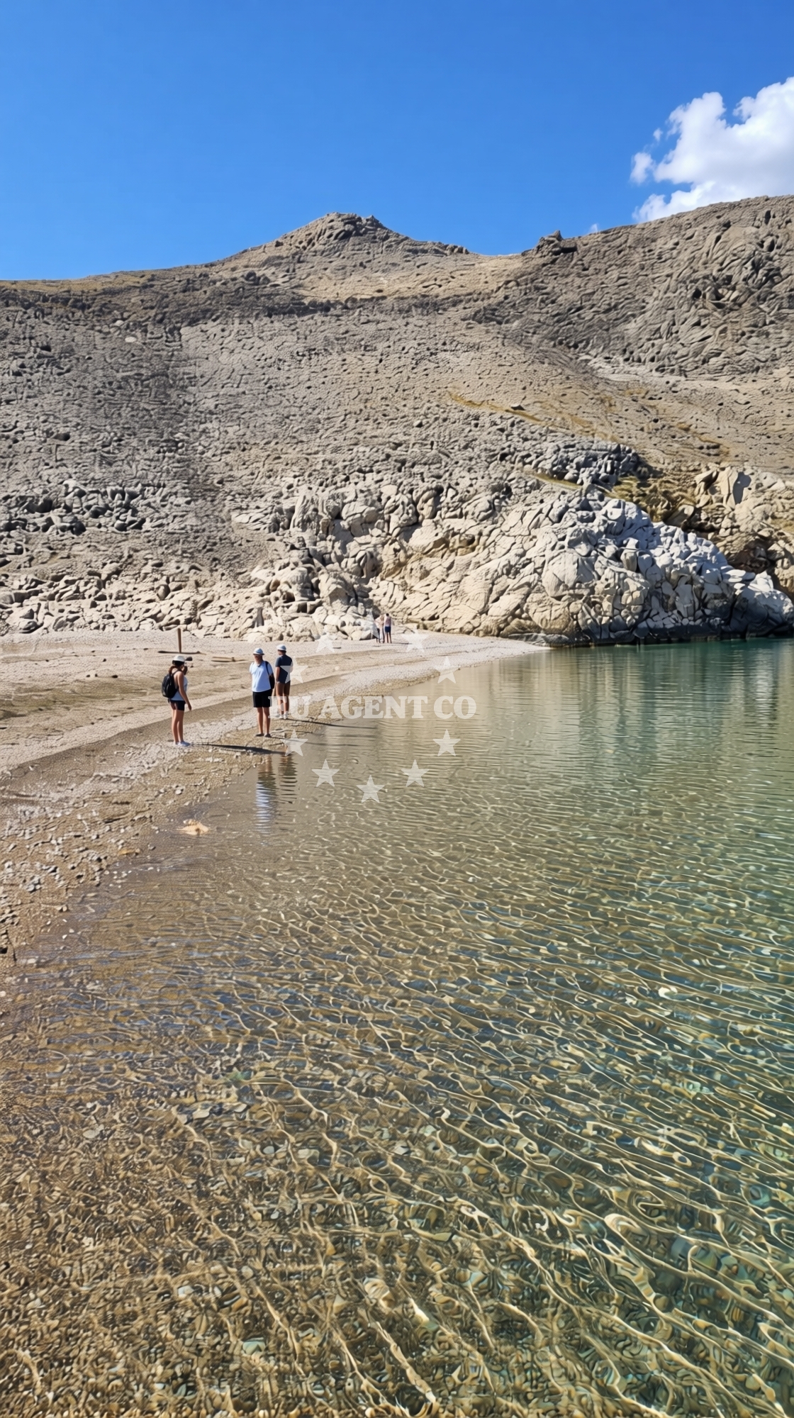 Beach facilities and surroundings at Baska slana beach in Juzni kraj 23, Metajna