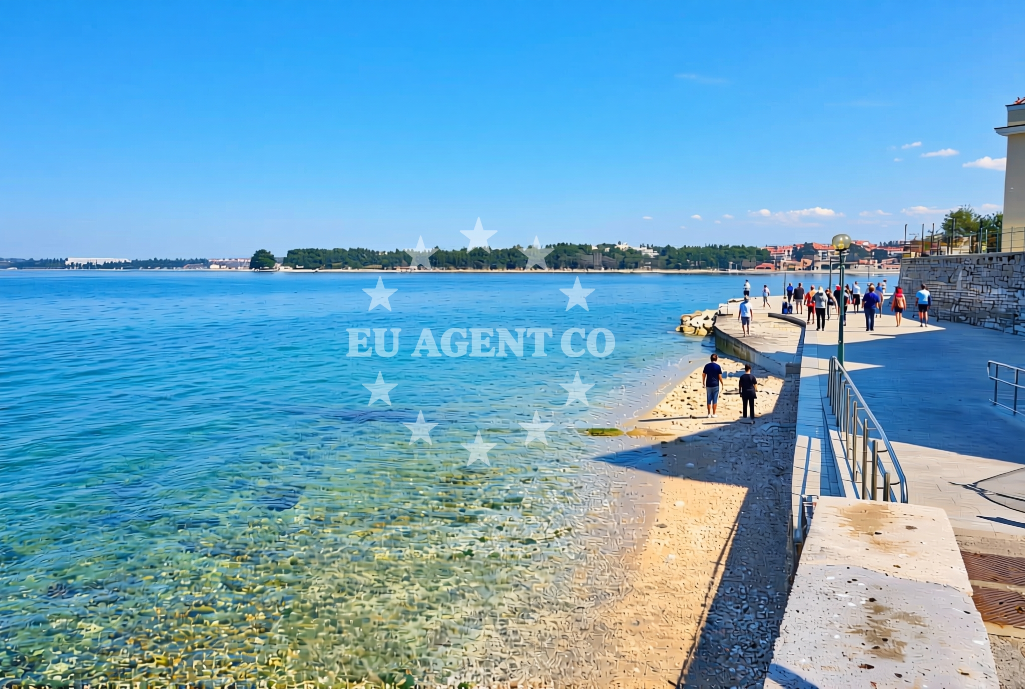 Shoreline and swimming area at Bazilika, Poreč Beach in Bazilika