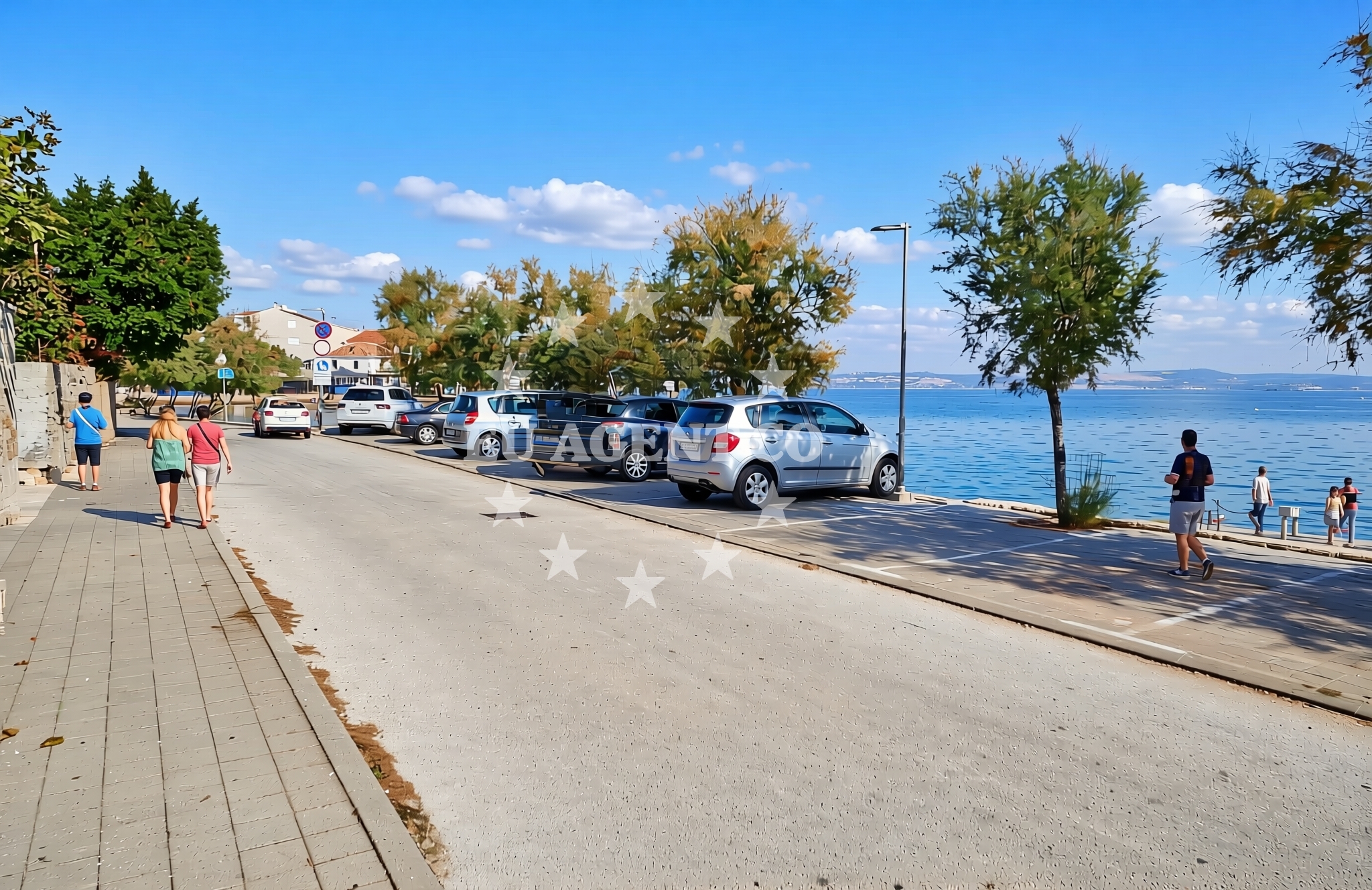 Additional view of Beach Batalaza in Zanatska 11, Kali