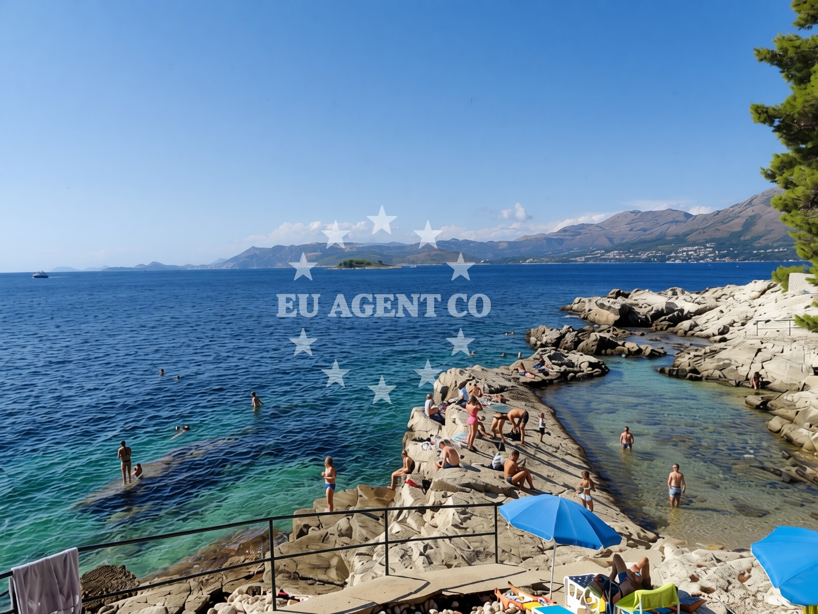 Overview of Beach Kamen Mali in Put brijega 1, Cavtat