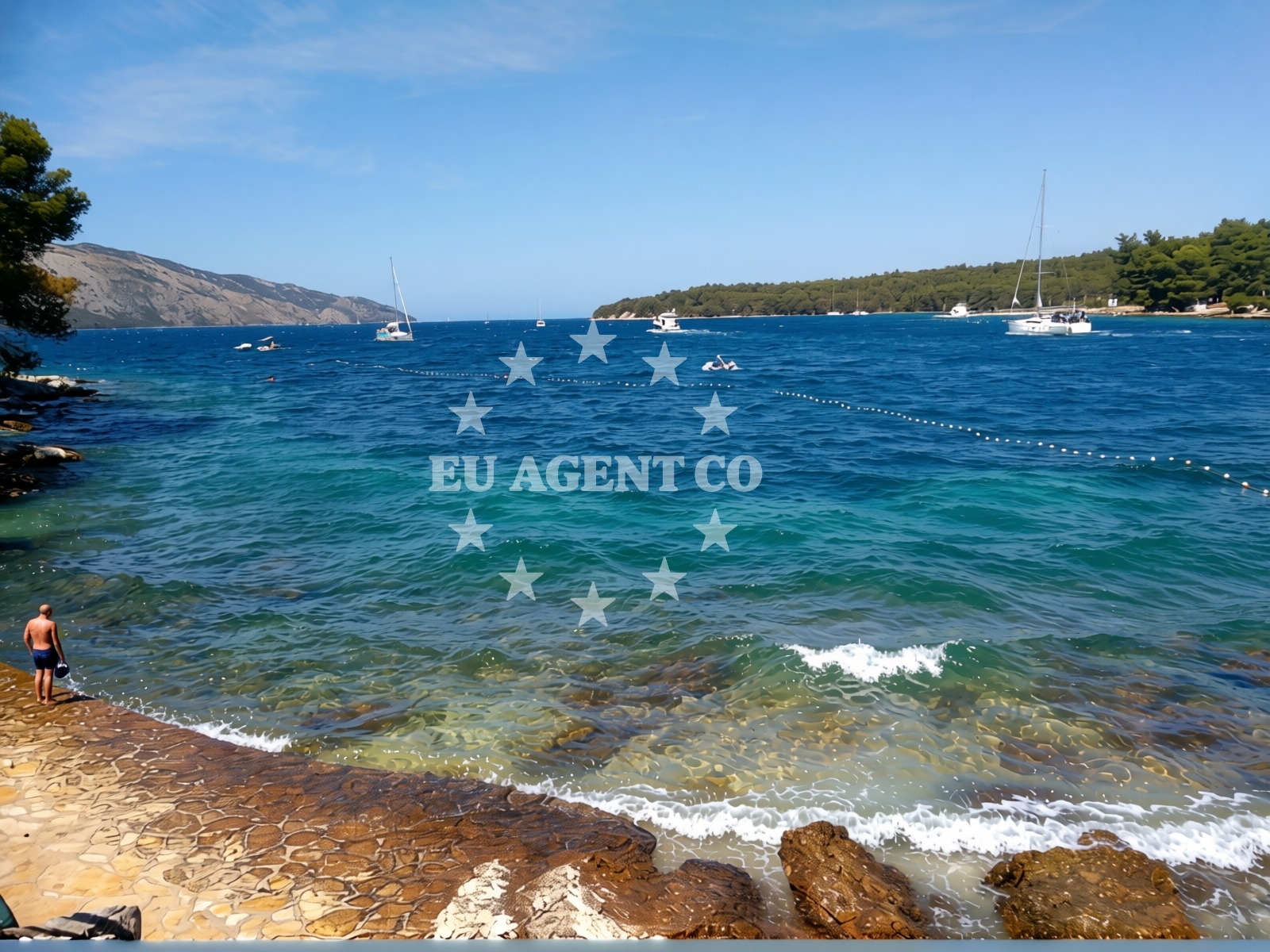 Sea and coastal view of Beach Lanterna in 47 Vukovarska cesta, Stari Grad