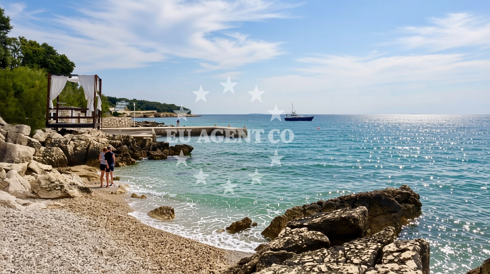 Additional view of Beach Luna