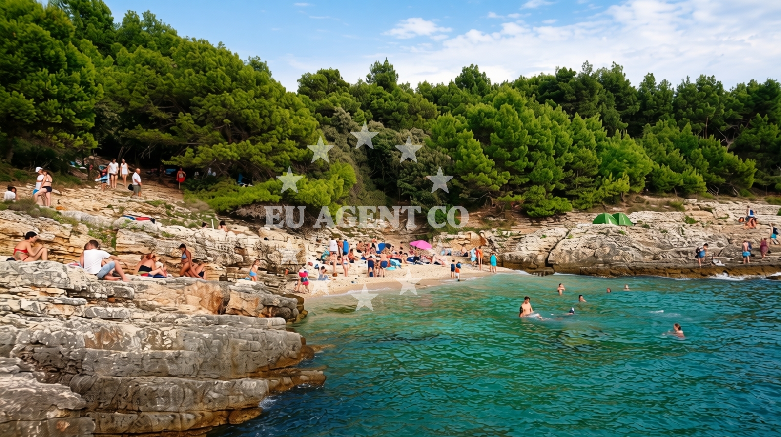 Shoreline and swimming area at Beach Pinizule in 218 Selo 1, Premantura