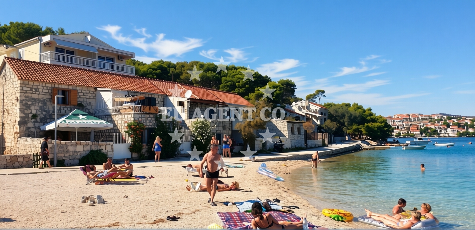 Beach facilities and surroundings at Beach Racice in Trogirska 17, Rogoznica