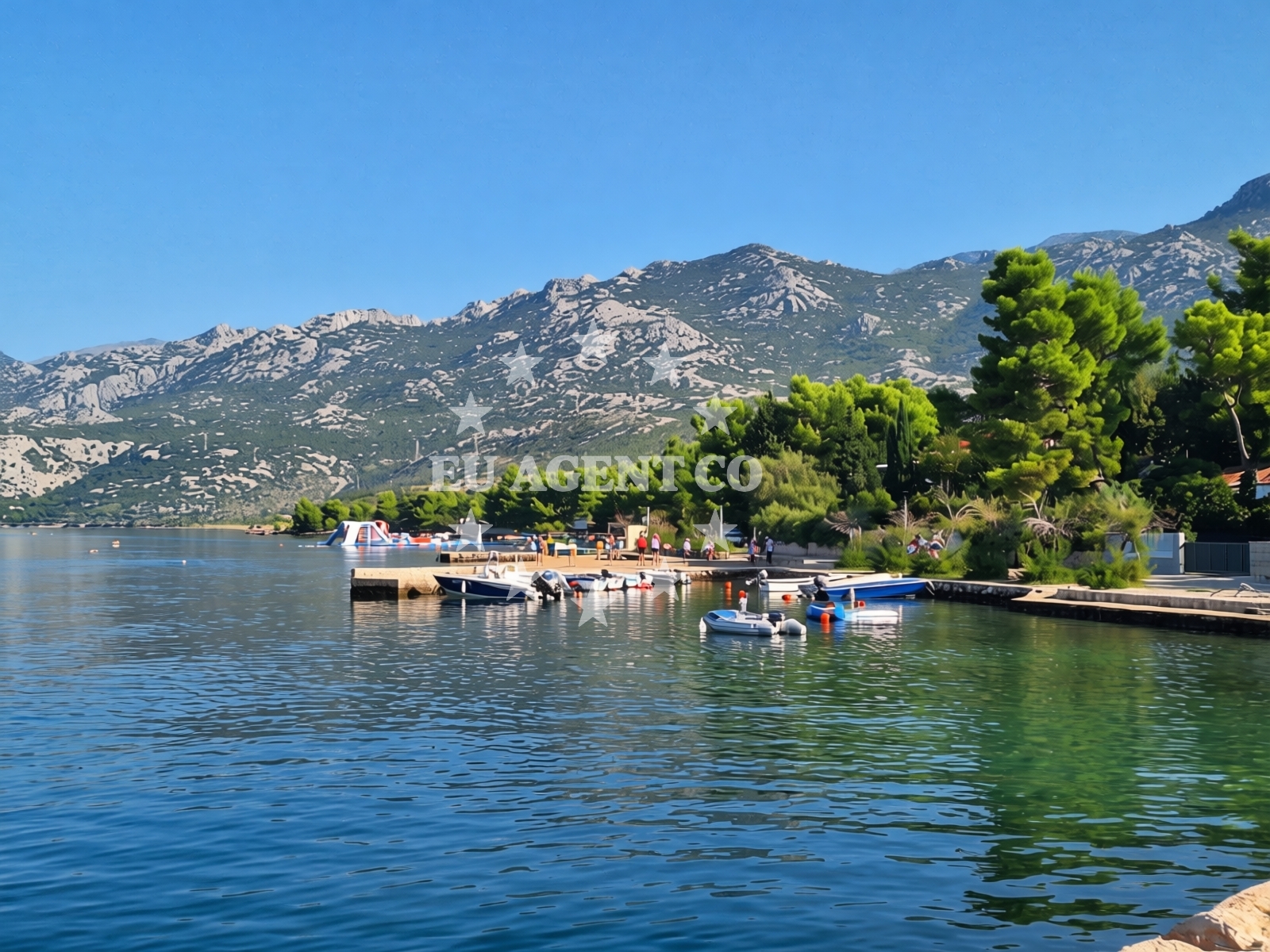 Sea and coastal view of Beach Rovanjska in Zagrebačka 43, Rovanjska, Jasenice