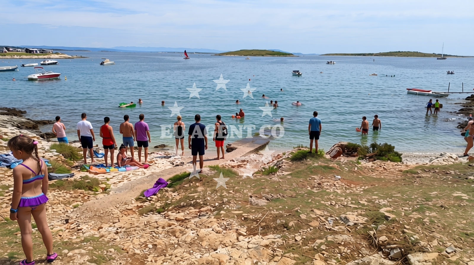 Shoreline and swimming area at Beach Skoljic in Selo 250, Premantura