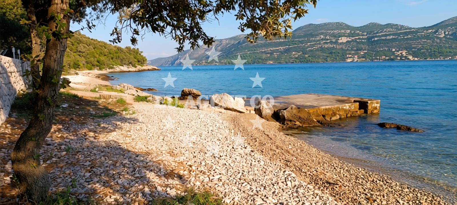 Overview of Beach Tri Zala, Korcula in , Korčula