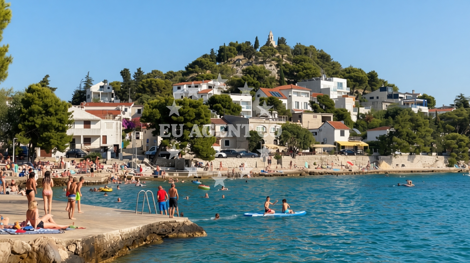 Shoreline and swimming area at Beach Zamalin in Zamalin 12a, Tribunj