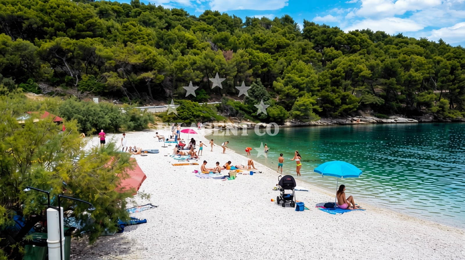 Beach facilities and surroundings at beach Zastup in Zeleni grm 43, Splitska