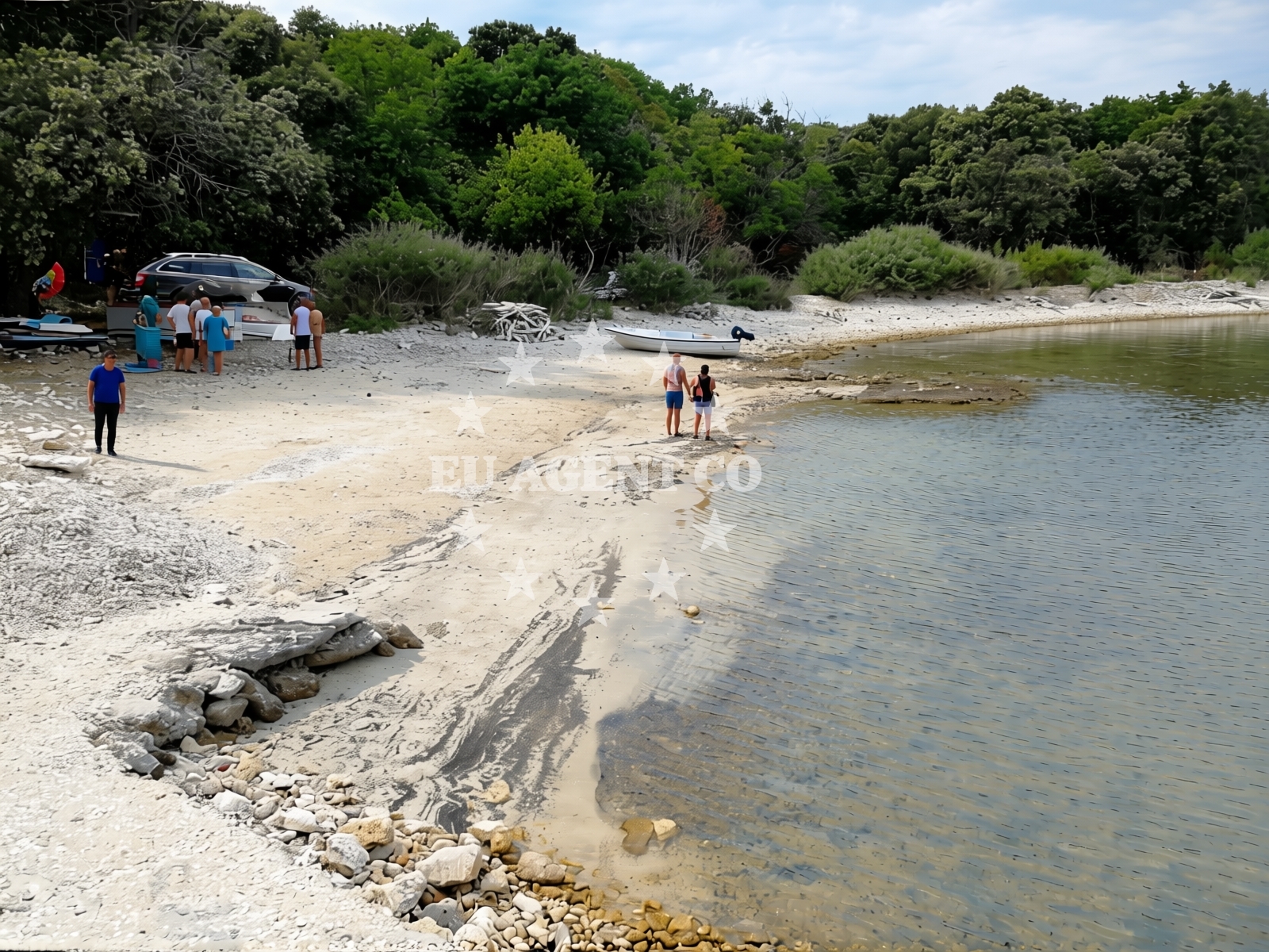 Shoreline and swimming area at Belej beach in Belej 61, Belej