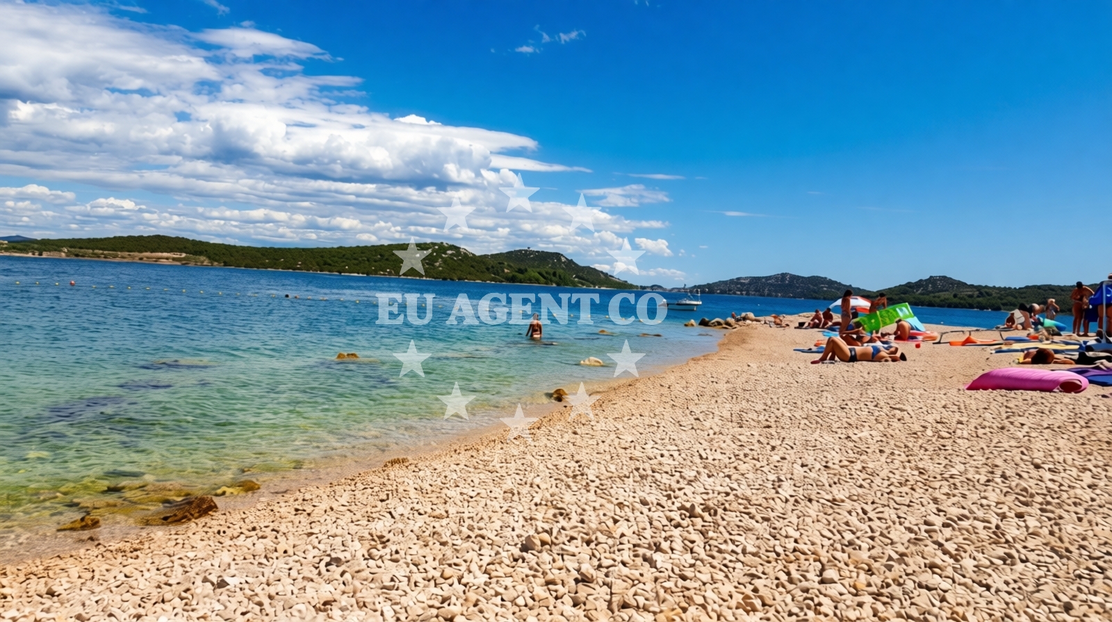 Additional view of Betina beach in Dolac 16B, Betina