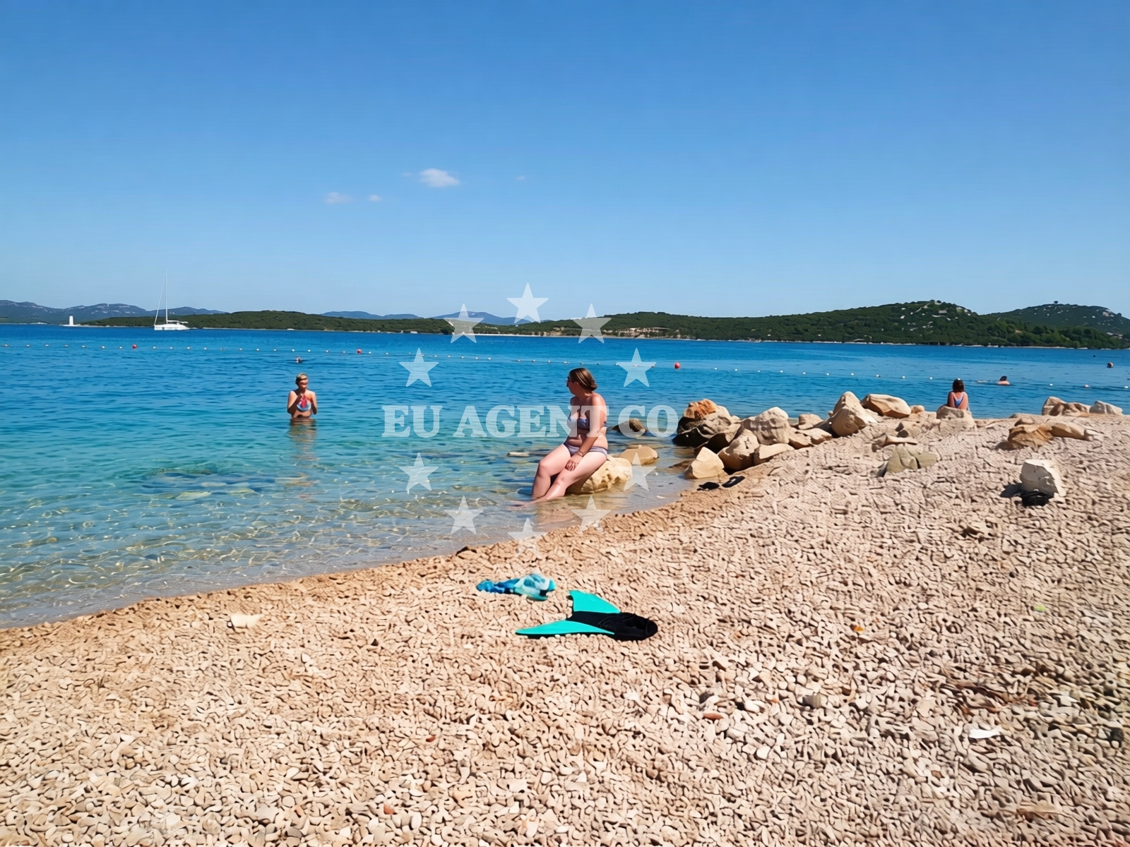 Additional view of Betina beach in Dolac 16B, Betina