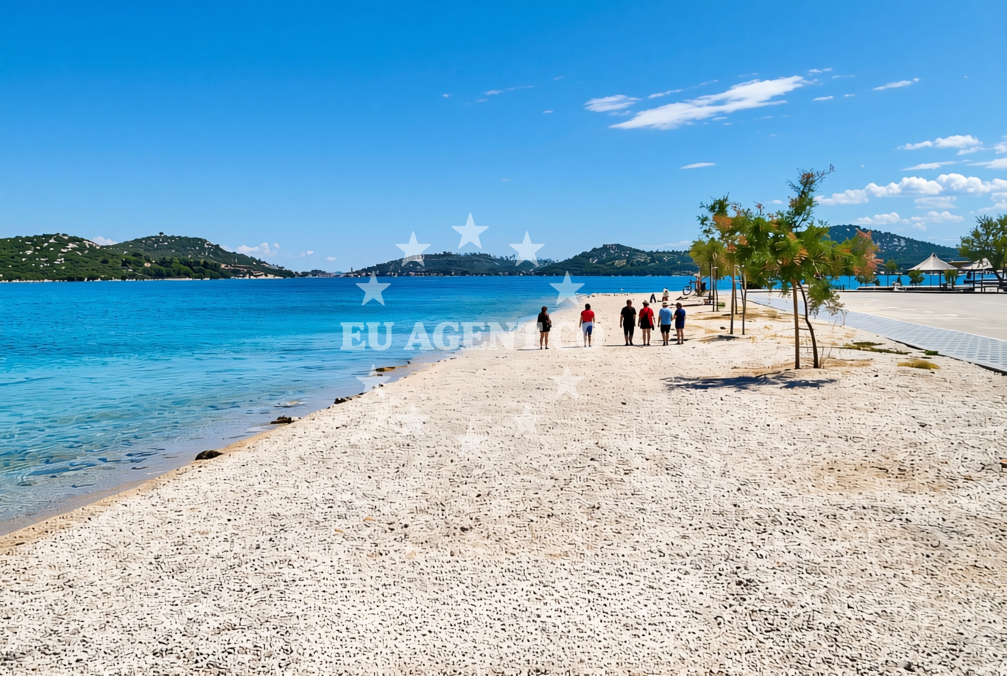 Additional view of Betina (Murter): beaches and coves (12) in Betina (Murter)