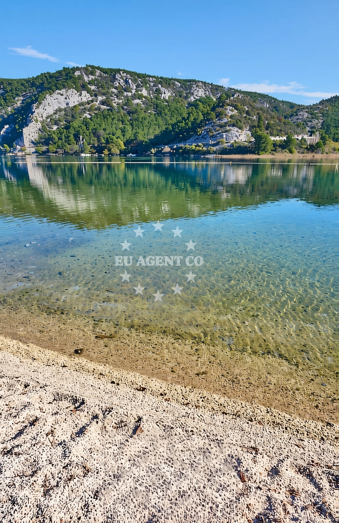 Beach facilities and surroundings at Bićine: beaches and coves in Bićine