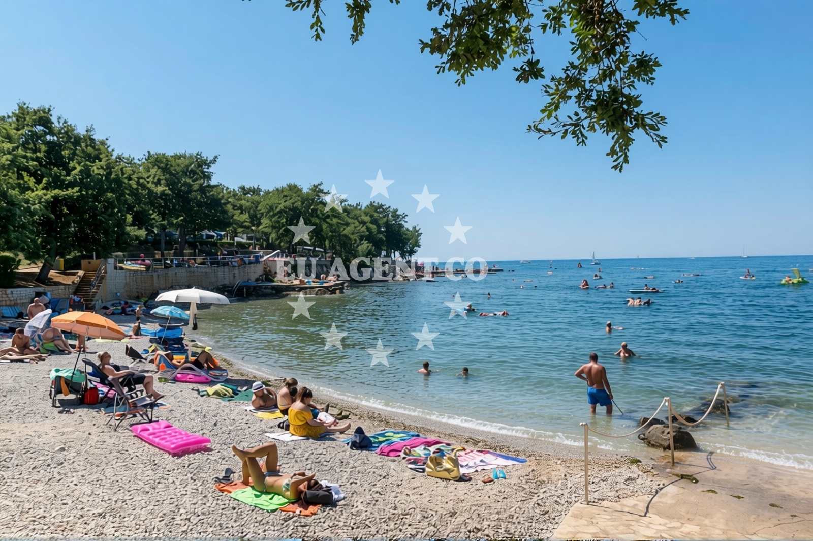 Overview of Bijela Uvala beach in Zelena Laguna b.b 2, Poreč