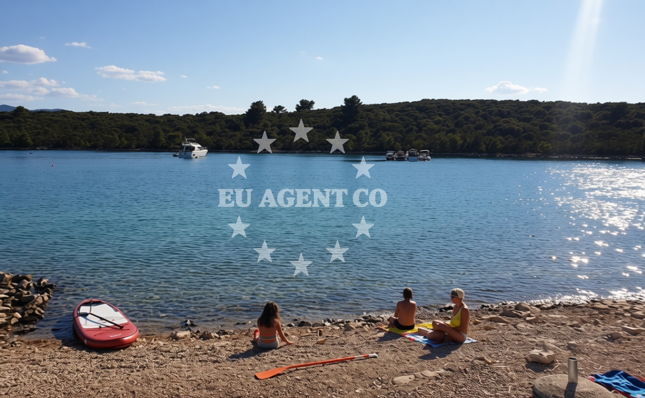 Additional view of Bili beach in Lovište apartmán, Lovište
