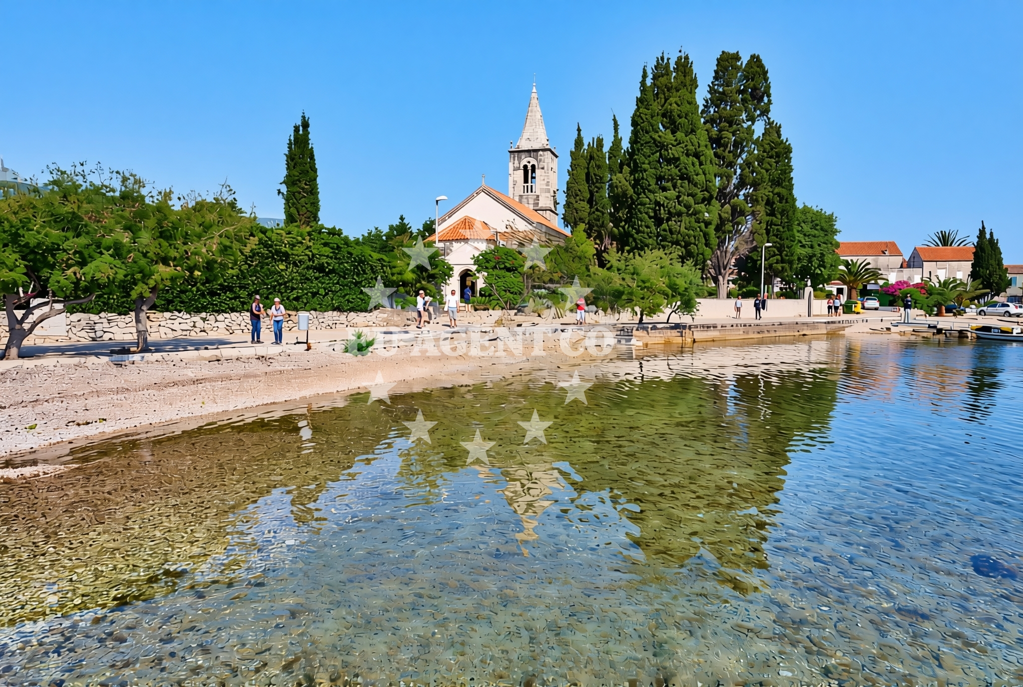 Overview of Bililo, Sreser Beach in Bililo
