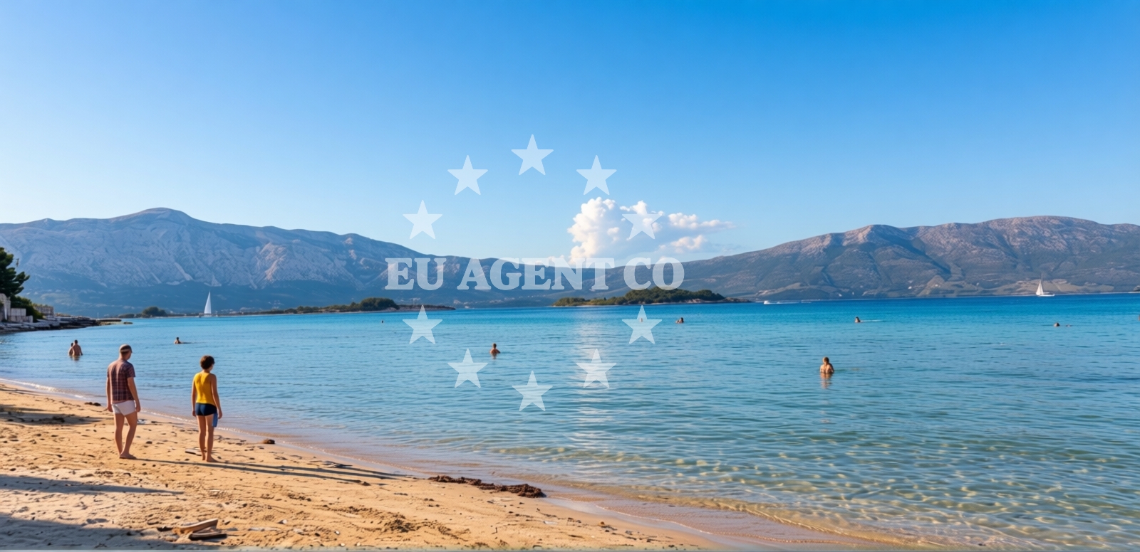 Shoreline and swimming area at Bilin Zal beach in Vela Glavica 654, Lumbarda